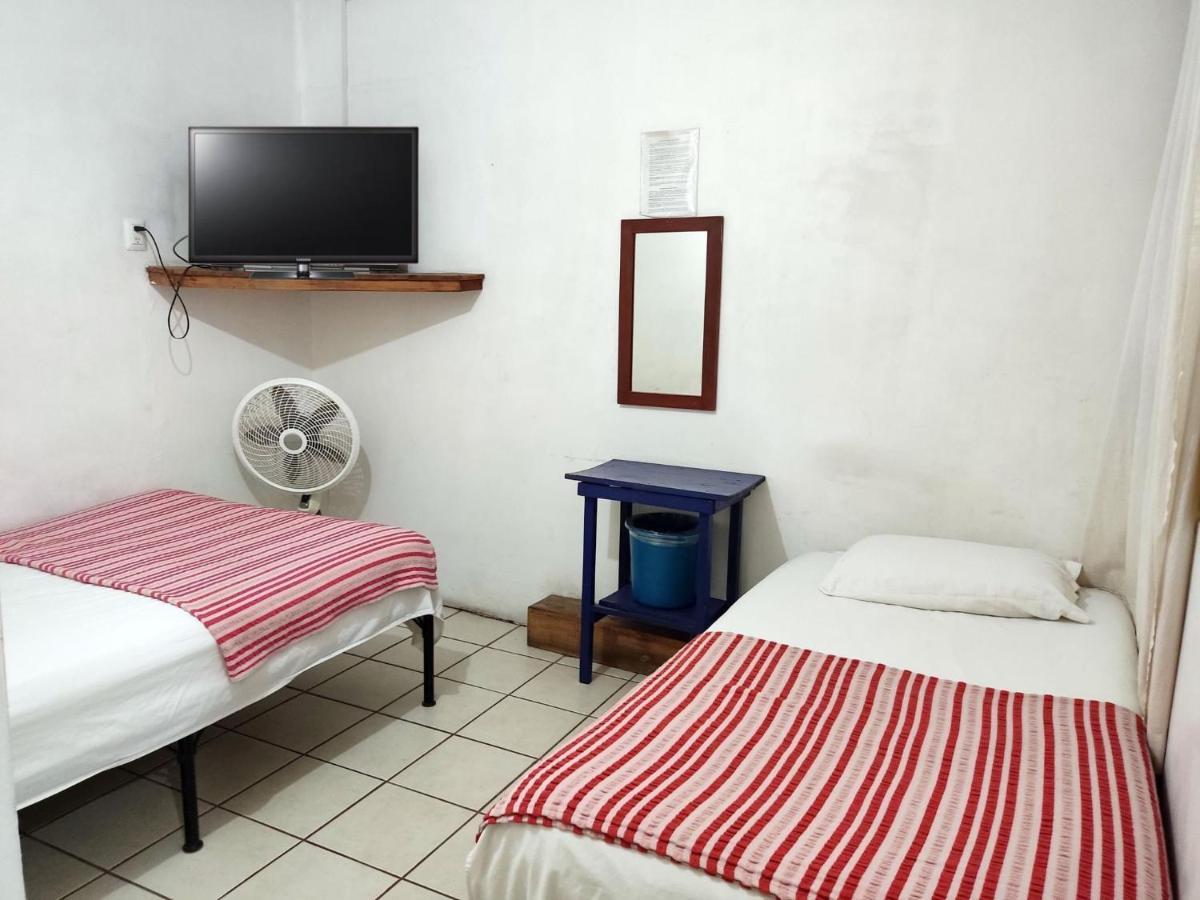 Hostal Zipolite Arteaga Oaxaca Exterior photo